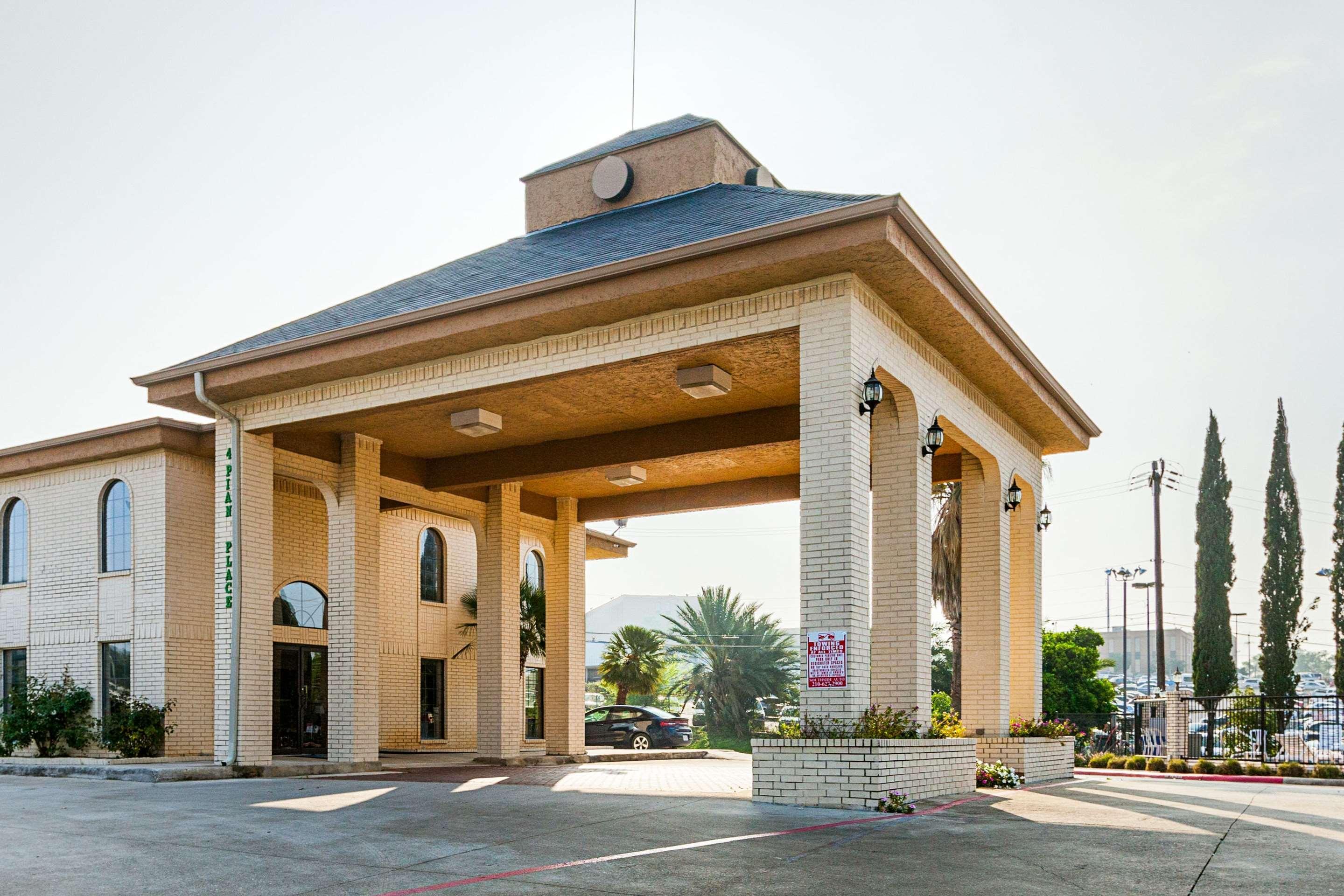 Quality Inn Near Medical Center San Antonio Exterior photo